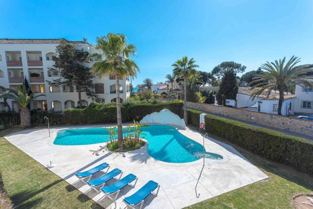 Brigth Apartment/2bed/2bath/100m Beach/sea Views Apartamento Marbella